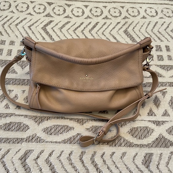 Kate Spade New York Cobble Hill Minka Leather Purse- Tan - Picture 1 of 9